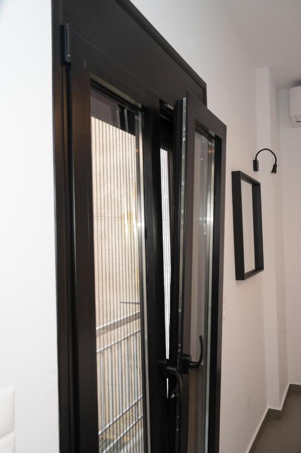 Athens Urban Style Apt- Larisis Station Buitenkant foto
